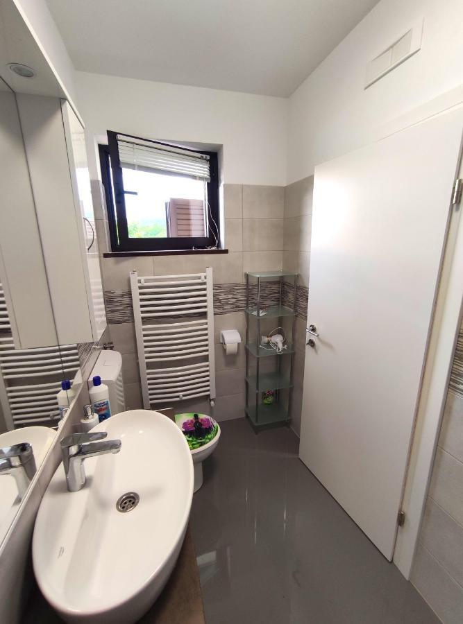 Apartmani Melia Marčelji Exterior foto